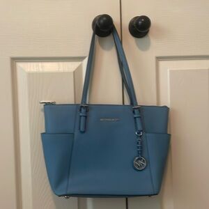 Michael Kors Jet Set East West Logo Charm Tote Bag